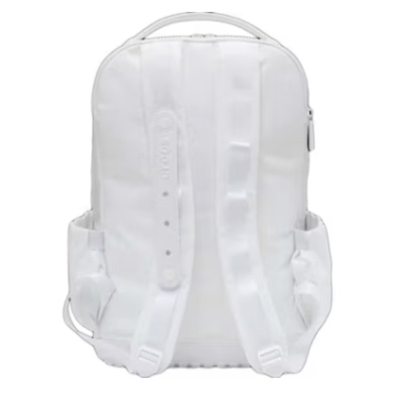 Crocs NWT Classic Backpack - White - Picture 2 of 16